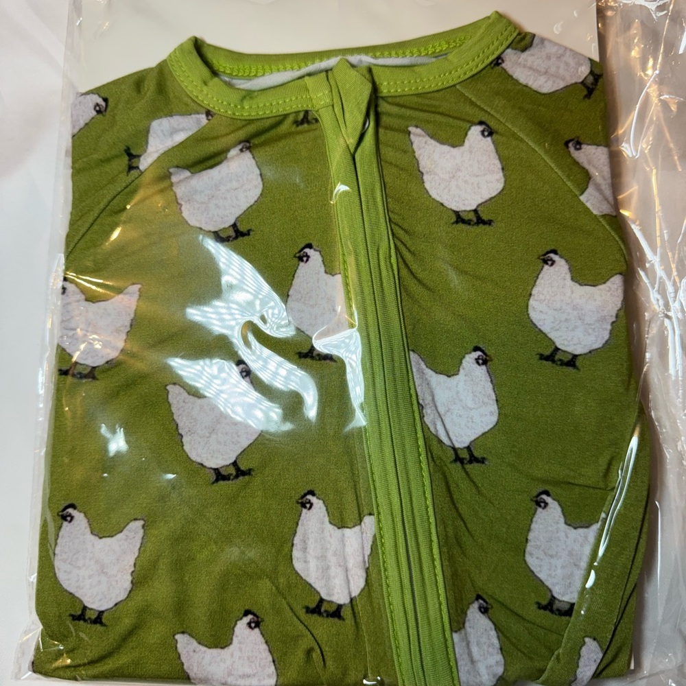 Green Bamboo zippy with Chicken Print